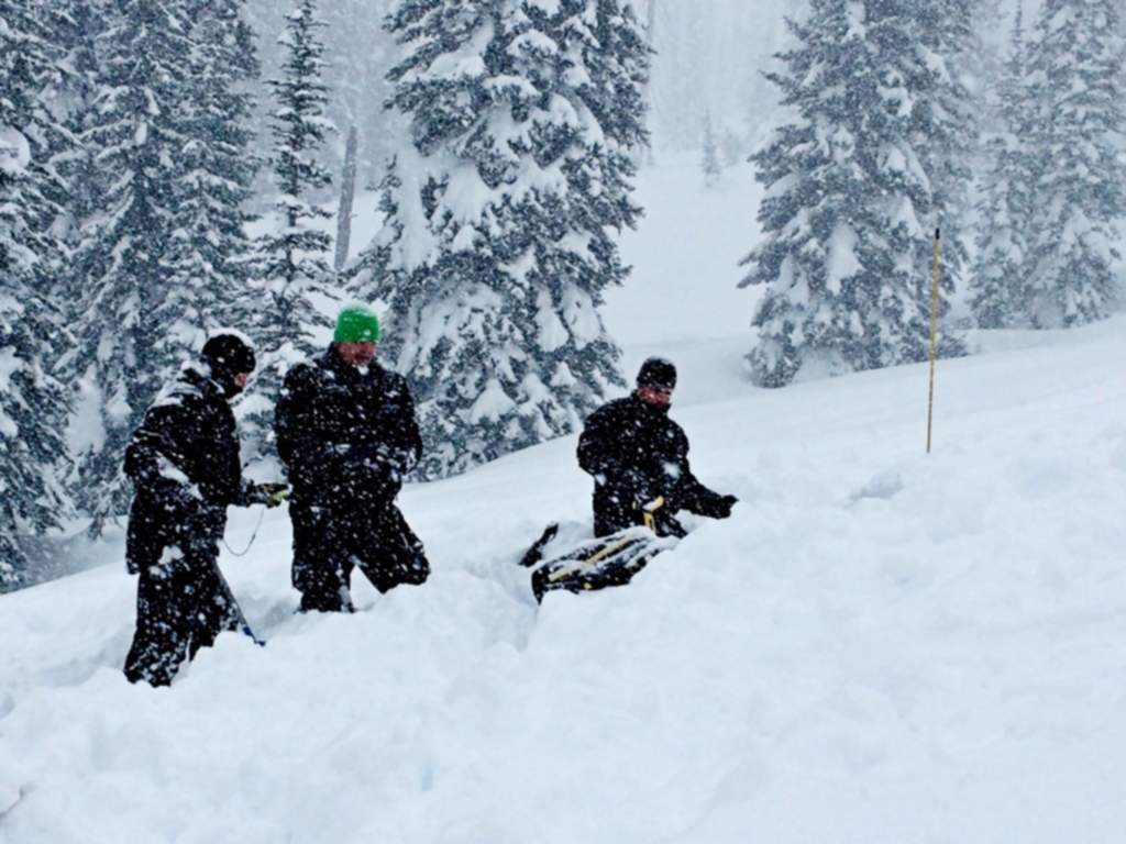 Payette Avalanche Center » Women's Avalanche Awareness at